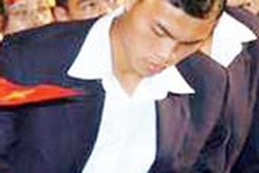 Tài Em chỉ nhận “Quả bóng vàng” sau hai tuần nữa  