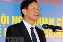 Ông Phan Văn Vĩnh nhận quyết định khởi tố, tạm giam tại Phú Thọ