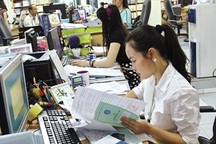 Đủ tuổi nghỉ hưu có được hưởng trợ cấp thất nghiệp?