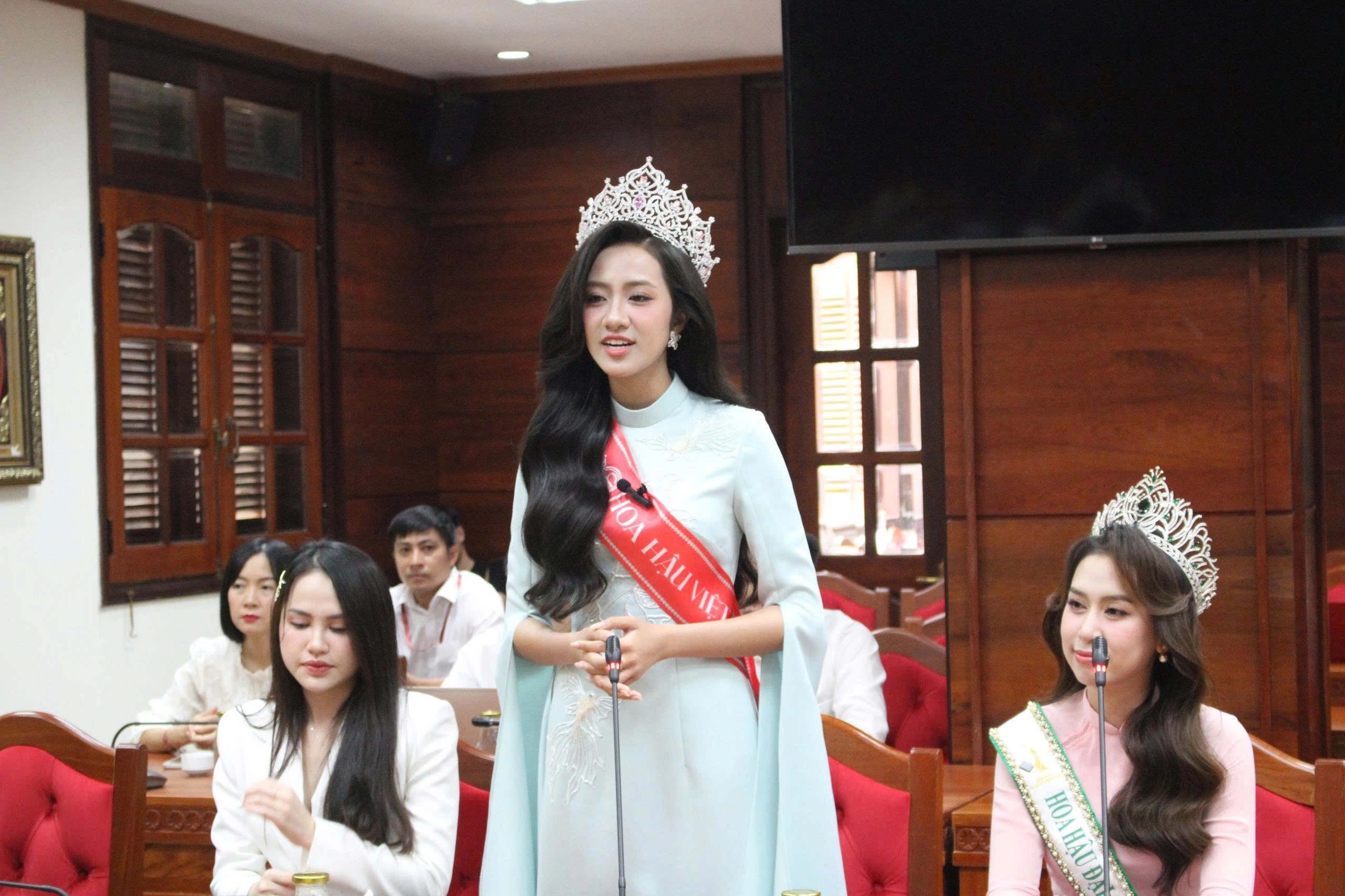 Hoa hậu Trúc Linh sẽ dành thời gian quảng bá du lịch Đắk Lắk - 1
