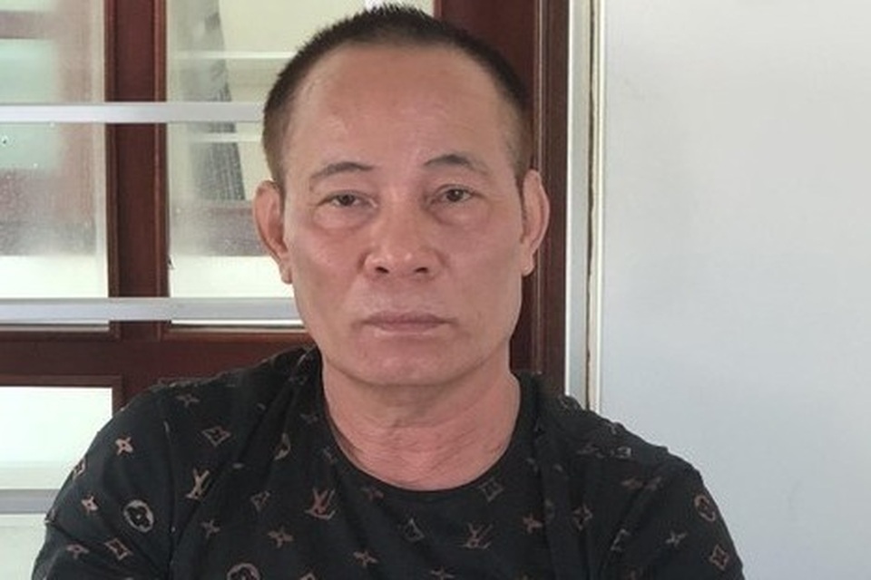 Đối tượng Cao Văn Phú bị khởi tố về tội "giết người", theo Khoản 1, điều 123. Đối tượng Cao Văn Phú bị khởi tố về tội "giết người", theo Khoản 1, điều 123.