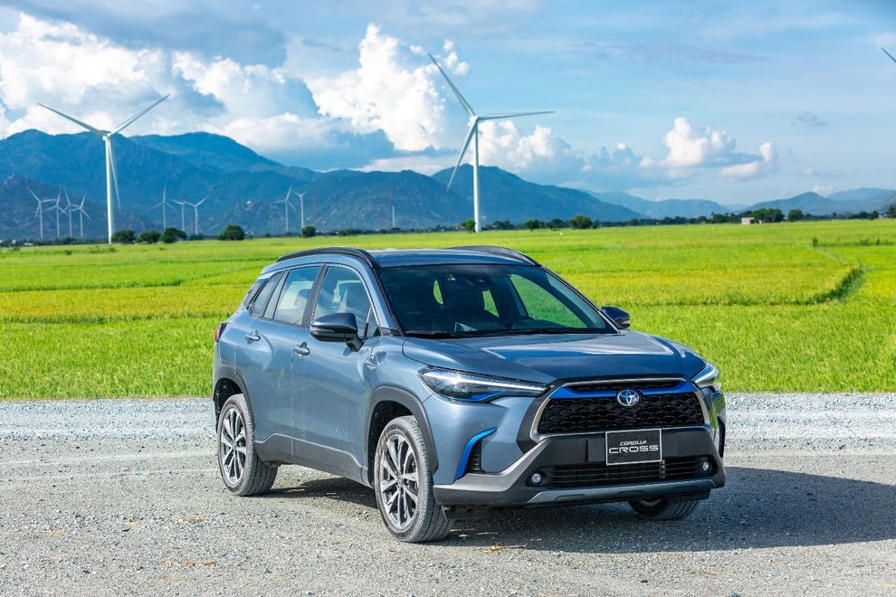 Bán hơn 10.000 xe, Toyota Corolla Cross tạo ra cuộc cách mạng ô tô Hybrid tại Việt Nam - 2 Bán hơn 10.000 xe, Toyota Corolla Cross tạo ra cuộc cách mạng ô tô Hybrid tại Việt Nam - 2