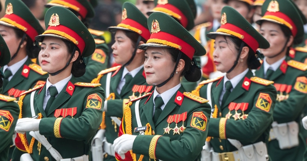 View - Ngắm những "bông hồng thép" trong lễ Tổng duyệt diễu binh ở Điện Biên | Báo Dân trí