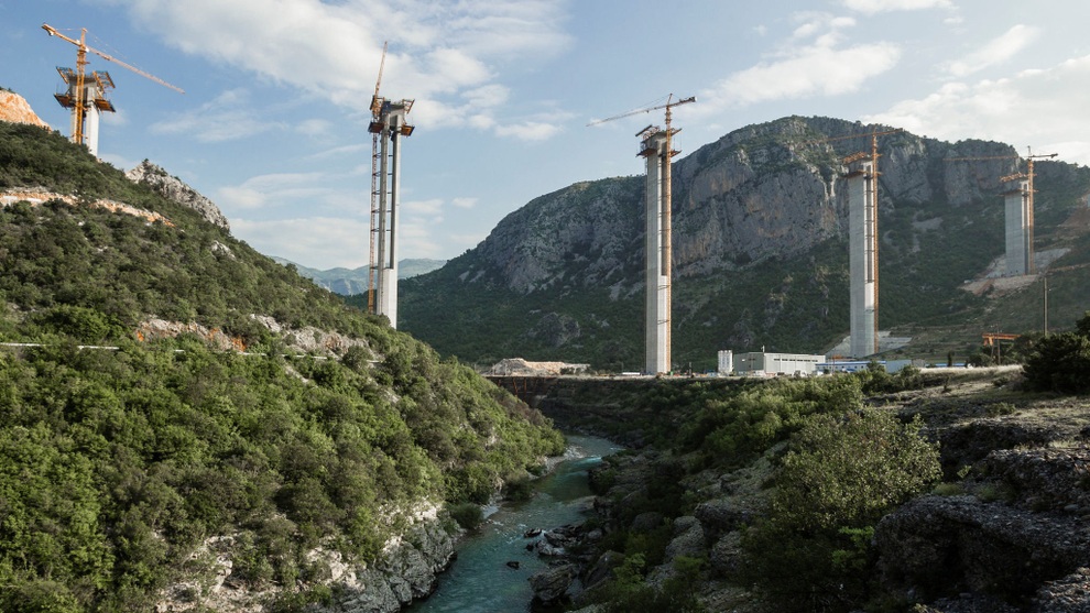 Nợ Trung Quốc với số tiền lớn, Montenegro được châu Âu cứu - 2 Nợ Trung Quốc với số tiền lớn, Montenegro được châu Âu cứu - 2