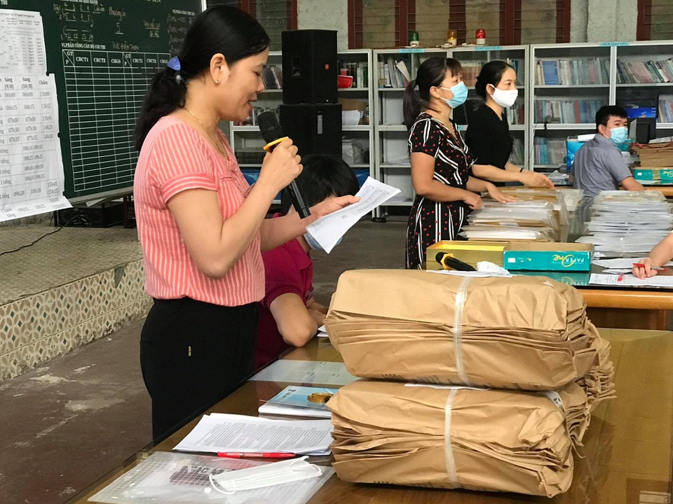 Thí sinh bật khóc, suýt nhỡ thi tốt nghiệp vì bất ngờ đau bụng - 5