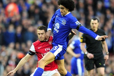 Arsenal chi ra số tiền kỷ lục, giải phóng hợp đồng của Fellaini