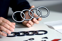 Audi thay đổi logo, vẫn là 4 vòng tròn nhưng hợp thời đại hơn