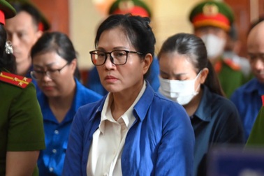 Cựu Tổng giám đốc SJC Lê Thúy Hằng xin chịu trách nhiệm người đứng đầu