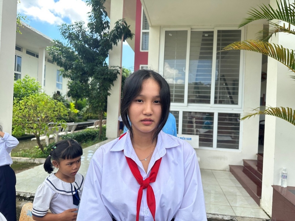 Tân Hiệp Phát tặng 1,2 tỷ đồng cho 600 học sinh khó khăn tại 4 tỉnh thành - 4