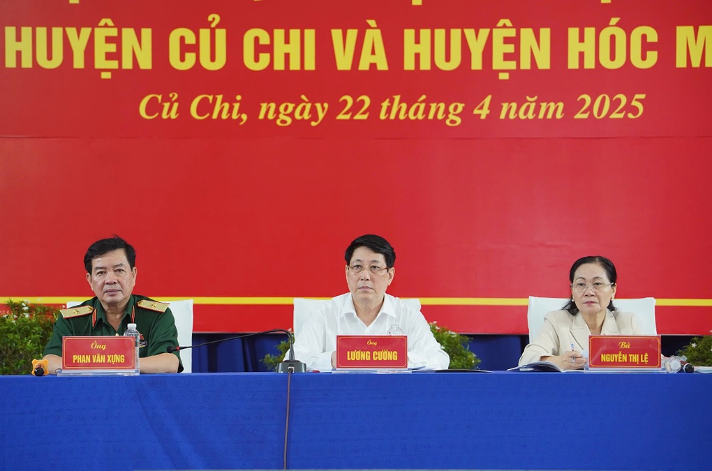 Chủ tịch nước trả lời cử tri TPHCM về việc sắp xếp đơn vị hành chính - 1 Chủ tịch nước trả lời cử tri TPHCM về việc sắp xếp đơn vị hành chính - 1