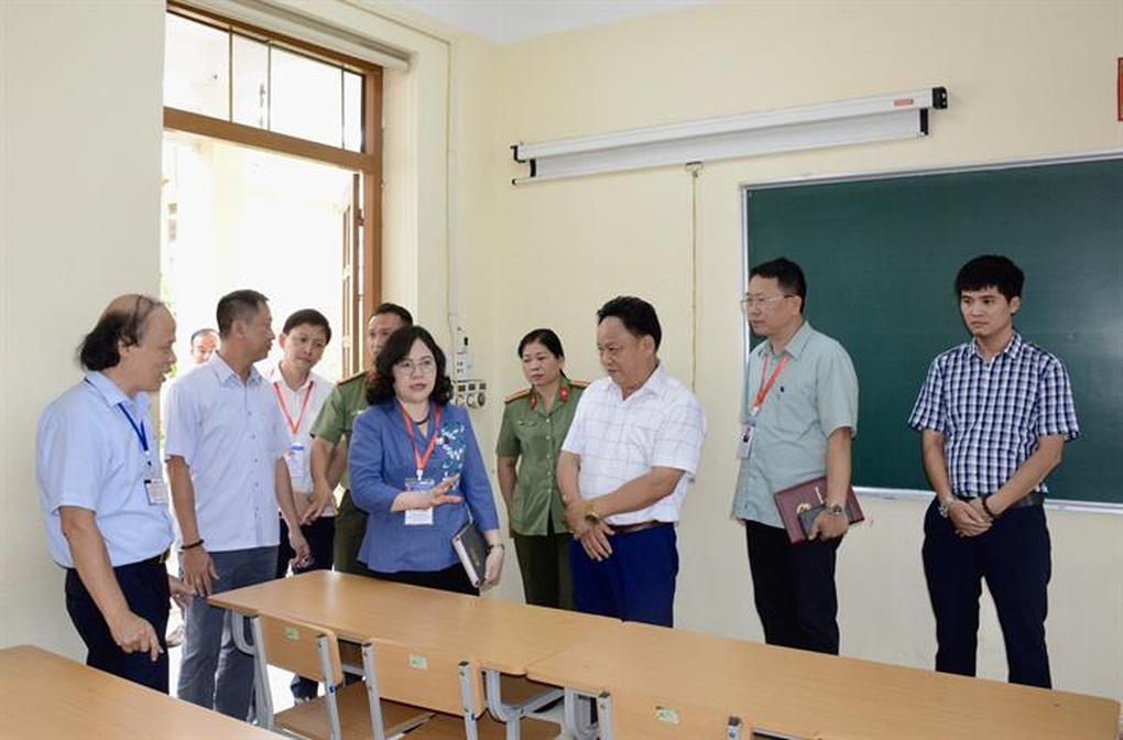 Hải Phòng, Cao Bằng: Cam kết không để xảy ra sai sót trong thi tốt nghiệp - 2 Hải Phòng, Cao Bằng: Cam kết không để xảy ra sai sót trong thi tốt nghiệp - 2