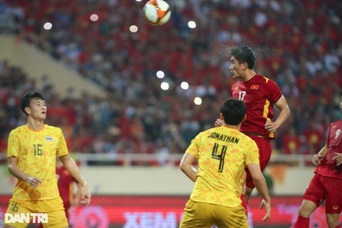 Nhâm Mạnh Dũng: "Bàn thắng này quan trọng nhất sự nghiệp tôi"