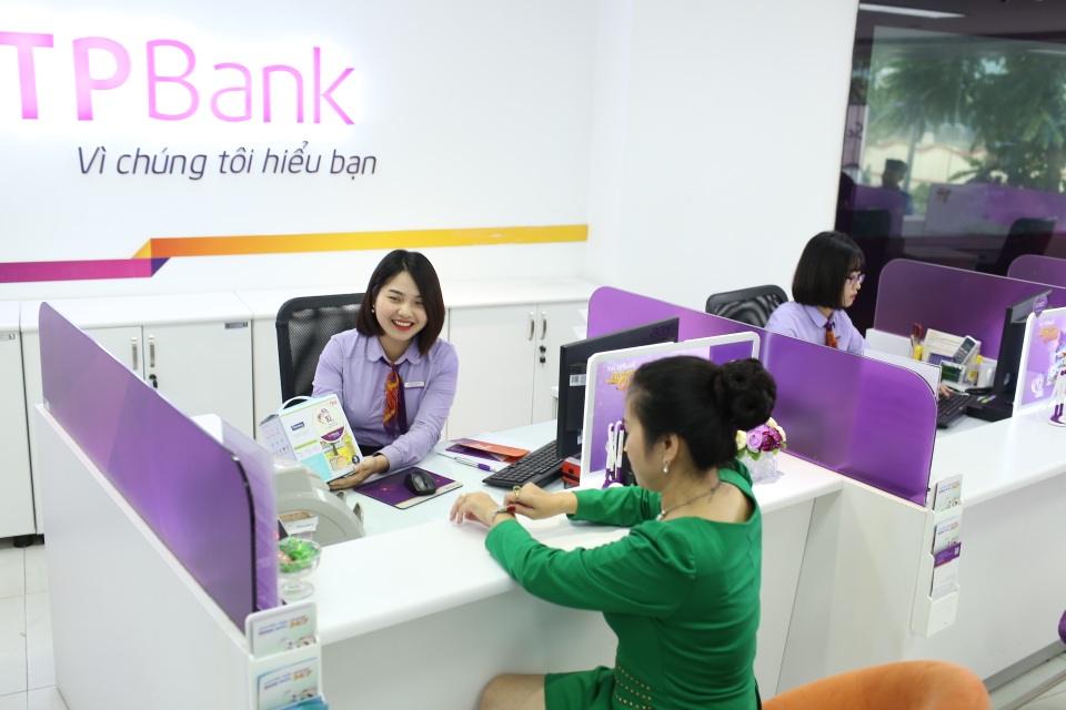 Dưới 300 triệu đồng nên gửi tiết kiệm hay mua bảo hiểm? - 1 Dưới 300 triệu đồng nên gửi tiết kiệm hay mua bảo hiểm? - 1