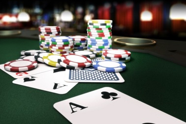 Nhóm người ngoại quốc “sát phạt” trong căn hộ cao cấp ở Phú Mỹ Hưng