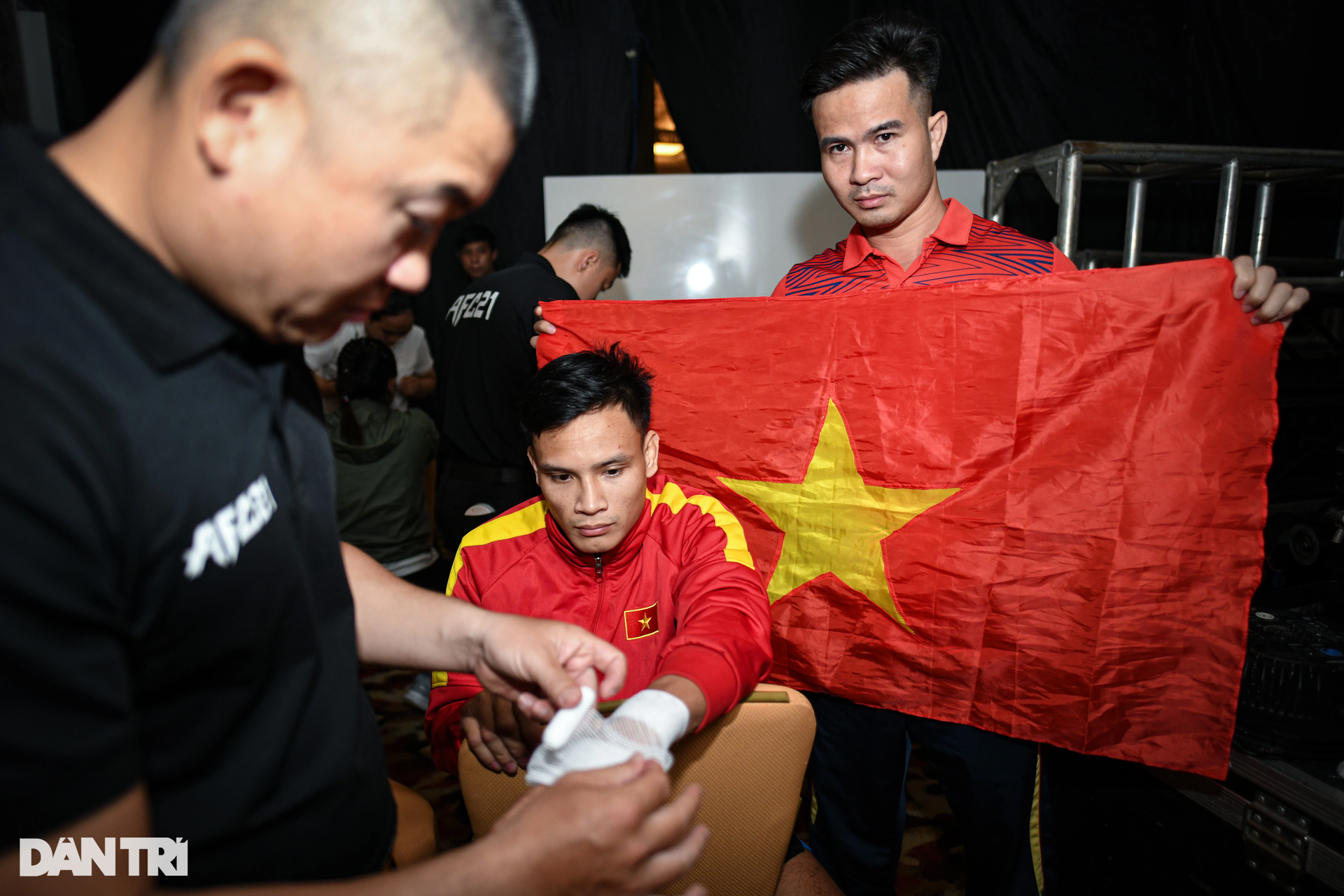 Nữ võ sĩ Thanh Trúc giành chiến thắng duy nhất cho MMA Việt Nam tại AFC21 - 2 Nữ võ sĩ Thanh Trúc giành chiến thắng duy nhất cho MMA Việt Nam tại AFC21 - 2