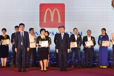 McDonald’s liên tục 2 năm lọt Top 100 Sản phẩm – Dịch vụ Tin & Dùng