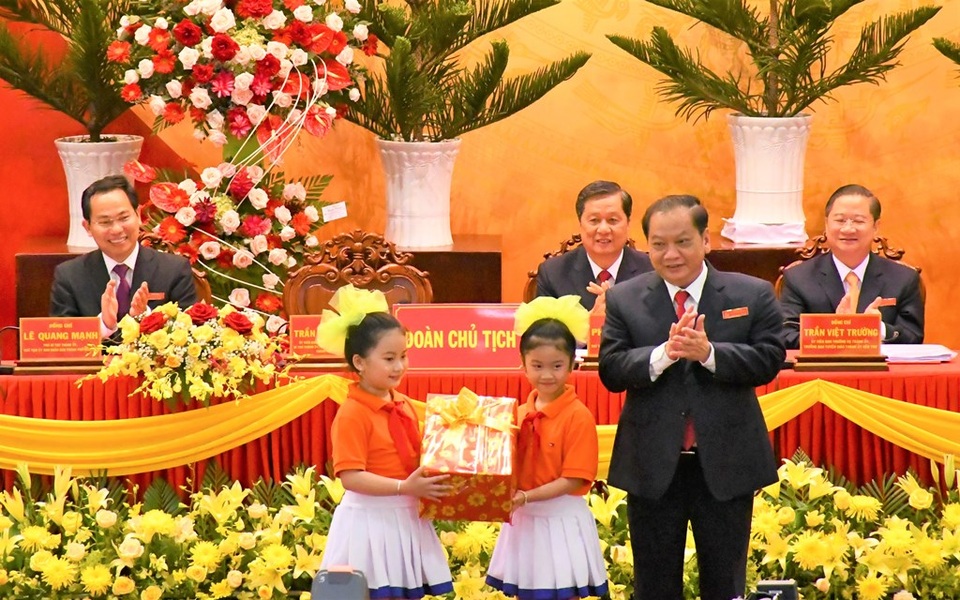 Chủ tịch Quốc hội: Lựa chọn đúng người, sắp xếp đúng việc, bố trí đúng chỗ - 2 Chủ tịch Quốc hội: Lựa chọn đúng người, sắp xếp đúng việc, bố trí đúng chỗ - 2