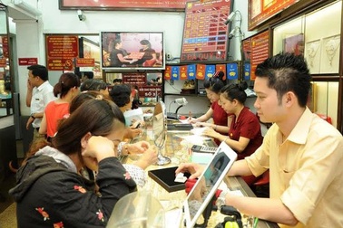 Giá vàng đồng loạt giảm