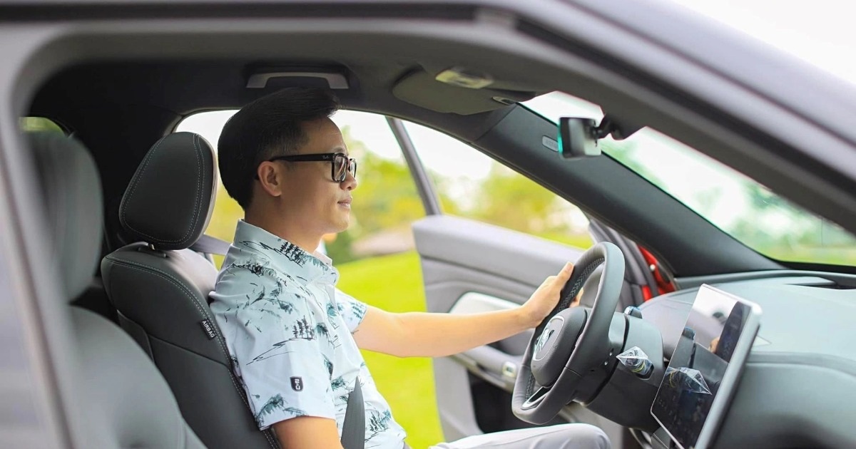 Chủ doanh nghiệp hài lòng với trải nghiệm sử dụng và dịch vụ hậu mãi của VinFast VF 9