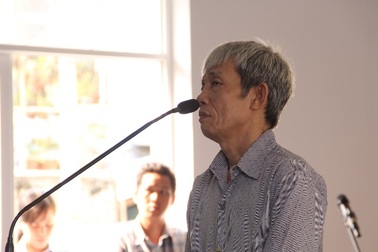 Đâm chết chị dâu vì bị đạp té ghế