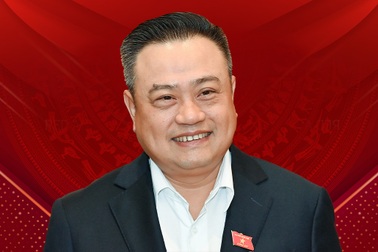 Đường sự nghiệp của tân Chủ nhiệm Ủy ban Kiểm tra Trung ương Trần Sỹ Thanh