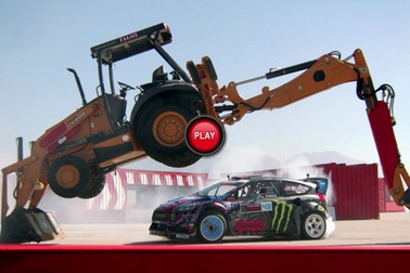 Ken Block dùng Fiesta ghẹo Lamborghini Aventadors 