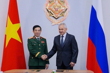 Việt Nam - Nga mở rộng hợp tác lĩnh vực hải quân, công nghiệp đóng tàu