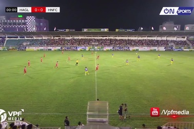 HA Gia Lai hoà CLB Hà Nội 2-2 ở lượt đi tứ kết cúp quốc gia 2018