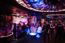 Thái Nguyên mở lại dịch vụ karaoke, vũ trường