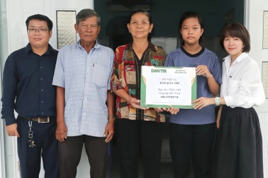 Bạn đọc Dân trí giúp gia đình 3 người gặp nạn trên biển hơn 106 triệu đồng