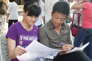 Thí sinh “thở phào” hoàn thành môn thi cuối 