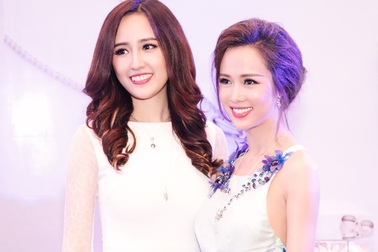 Mai Phương Thúy đọ dáng bên Vũ Ngọc Anh