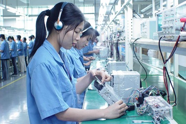 Hà Nội: Cấp giấy phép cho lao động nước ngoài qua mạng điện tử