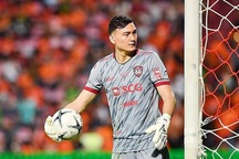 Đặng Văn Lâm - Ngôi sao cô đơn ở Muangthong United
