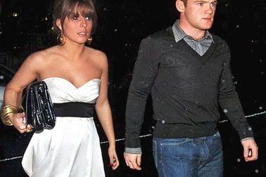 Rooney bị nghe trộm điện thoại, cảnh sát vào cuộc