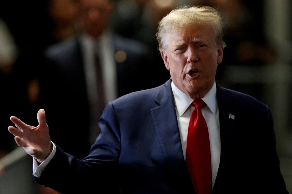 Ông Trump cảnh báo áp thuế 100% với các nước dừng dùng đồng USD - 1 Ông Trump cảnh báo áp thuế 100% với các nước dừng dùng đồng USD - 1