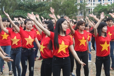 Sôi động Ngày hội văn hóa học sinh, sinh viên