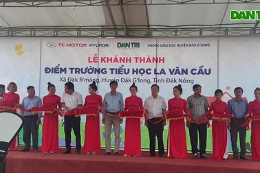 Khánh thành điểm trường Dân trí đầu tiên tại Tây Nguyên
