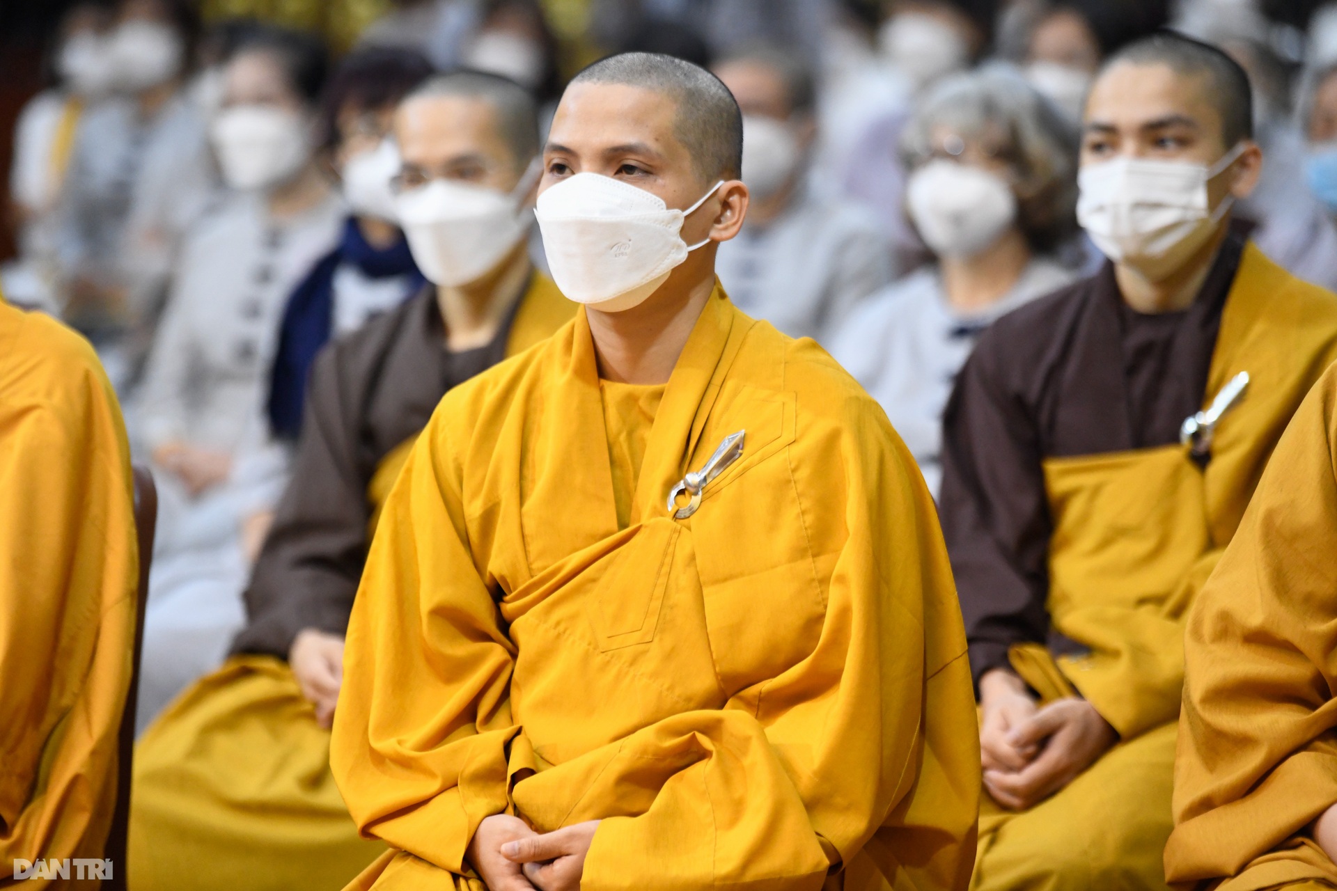 Tăng ni, phật tử TPHCM tưởng niệm Thiền sư Thích Nhất Hạnh - 11 Tăng ni, phật tử TPHCM tưởng niệm Thiền sư Thích Nhất Hạnh - 11