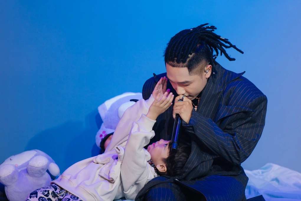 7dnight vào chung kết, được Trấn Thành khen ngợi ở Rap Việt - 3 7dnight vào chung kết, được Trấn Thành khen ngợi ở Rap Việt - 3