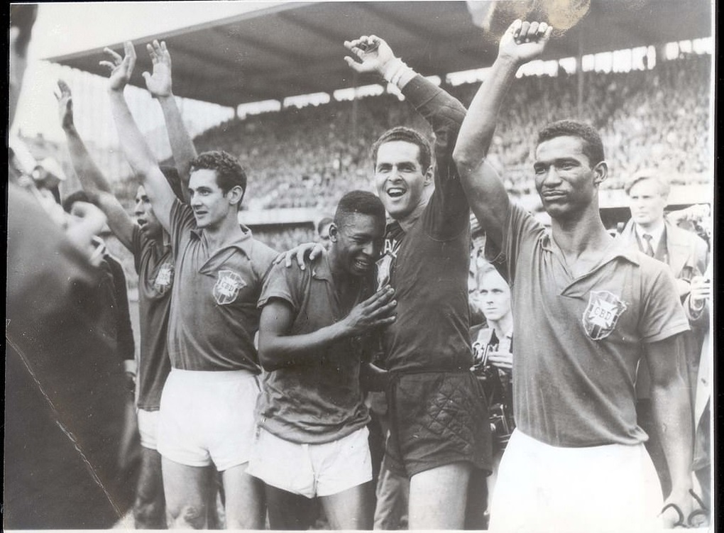 Vua bóng đá Pele qua đời ở tuổi 82 - 4 Vua bóng đá Pele qua đời ở tuổi 82 - 4