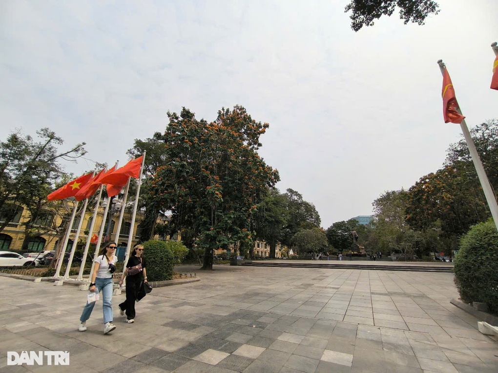 Bao giờ Hà Nội lắp đặt Km0 sát hồ Gươm? - 1 Bao giờ Hà Nội lắp đặt Km0 sát hồ Gươm? - 1