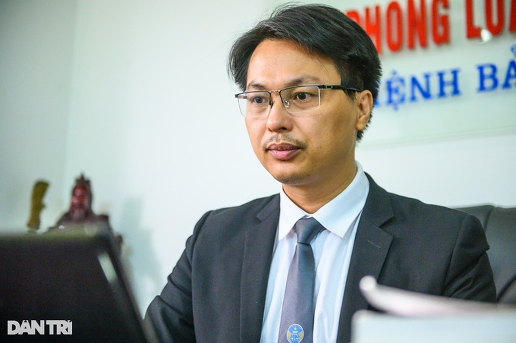 Bảo mẫu hành hạ bé sơ sinh có bị xử lý nếu gia đình rút đơn? - 1 Bảo mẫu hành hạ bé sơ sinh có bị xử lý nếu gia đình rút đơn? - 1