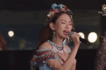 Mai Phương đẹp sang trọng, tự tin "bắn" ngoại ngữ tại Hoa hậu Thế giới 2023