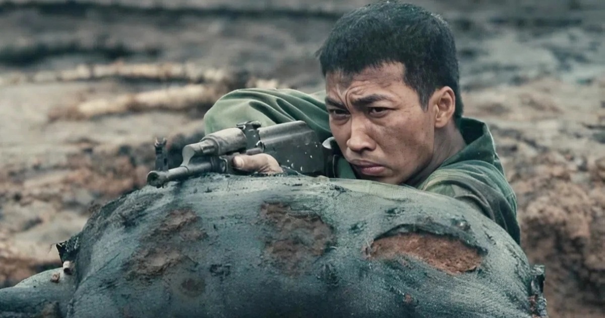 "Mưa đỏ" vượt kỷ lục trong ngày của "Mai", cán ...