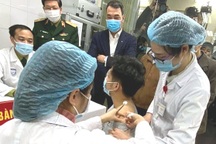 Bắt đầu tiêm thử vắc xin Covid-19 "made in Vietnam" trên người