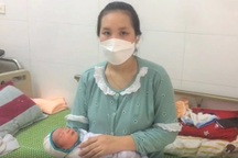 Sản phụ mắc Covid-19 sinh thành công bé trai nặng 3,4 kg