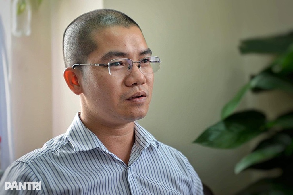 Siêu lừa Nguyễn Thái Luyện cùng 22 đồng phạm hầu tòa - 3 Siêu lừa Nguyễn Thái Luyện cùng 22 đồng phạm hầu tòa - 3