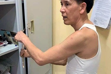 Hà Nội: Bắt “Ninja” đột nhập trụ sở xã trộm cắp tài sản