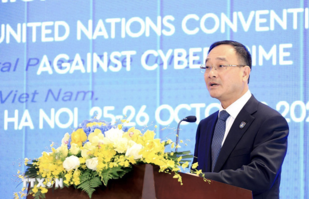 कोई भी देश अकेले साइबर अपराध से नहीं लड़ सकता - 2 Không một quốc gia nào có thể đơn độc chống lại tội phạm mạng - 2